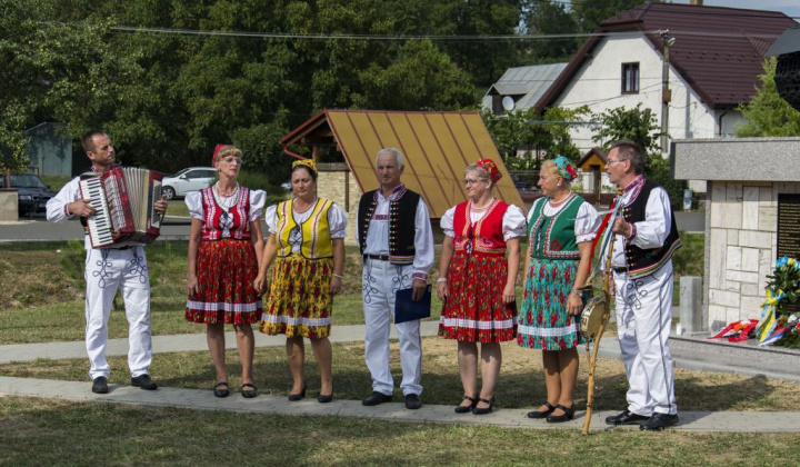 15. fotografia fotogalérie Odhalenie pamätníka padlým v 2. svetovej vojne