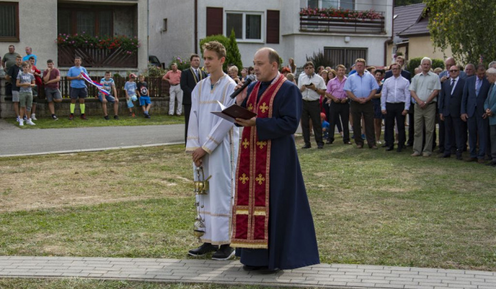 24. fotografia fotogalérie Odhalenie pamätníka padlým v 2. svetovej vojne